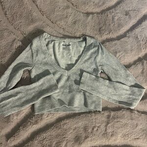 Garage Women's Gray Ribbed V-Neck Top